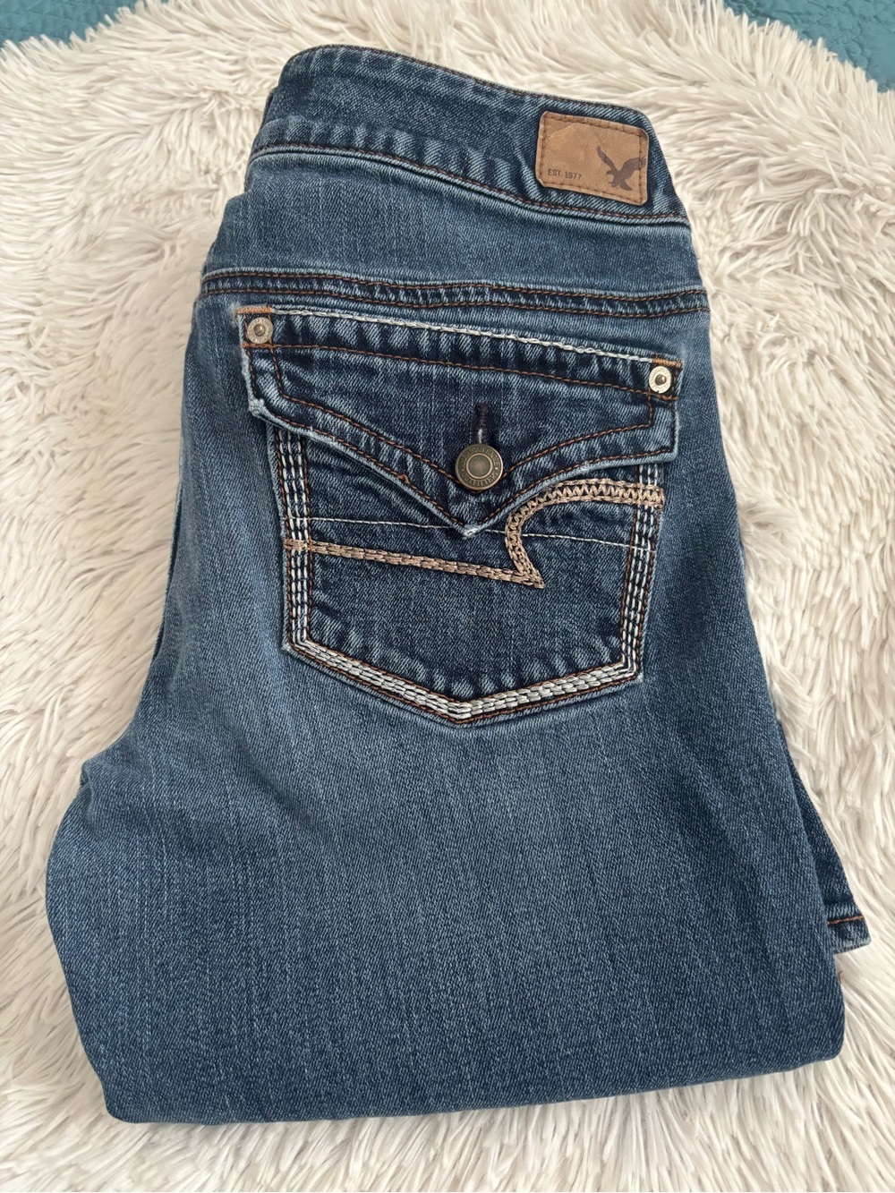 American eagle artist jeans